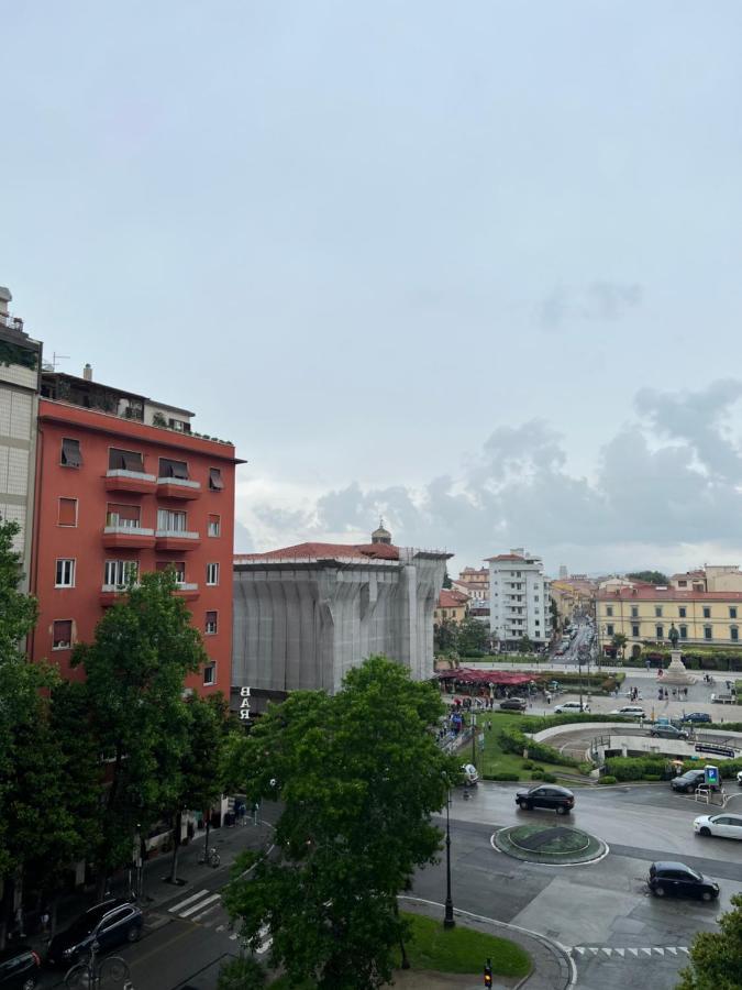B&B Peace 2 Pisa Buitenkant foto